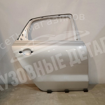 Дверь задняя ПРАВАЯ Volkswagen Polo седан A7W, LA7W, 8E8E Brilliant Silver Серебристый
