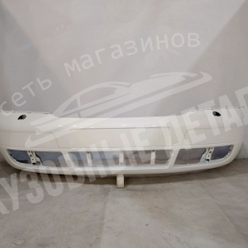 Бампер передний Audi A6 W3- Белый
