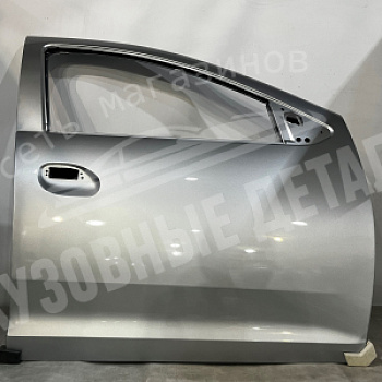 Дверь передняя ПРАВАЯ Renault Logan 2 KQA KQU  Gris Highlandй Серый