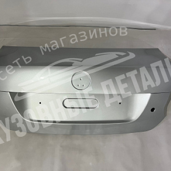 Крышка багажника Volkswagen Polo 8E8E, A7W Brilliant Silver Серебристый